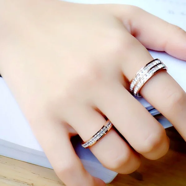 Rhinestones double row Ring